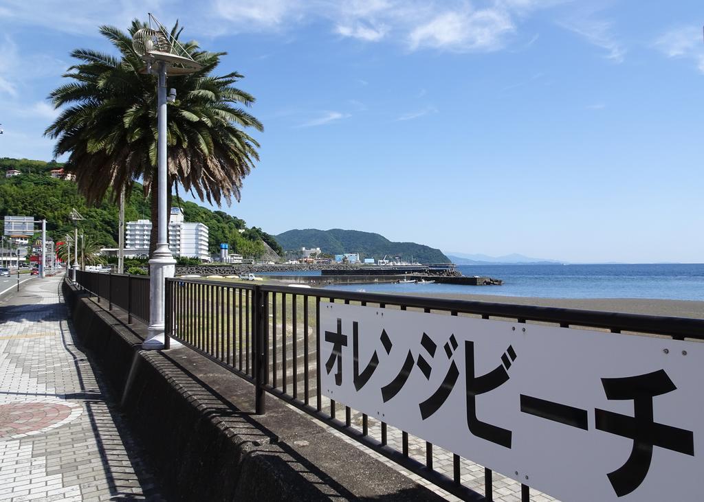 Izu No Ie Uno Villa Ito  Luaran gambar